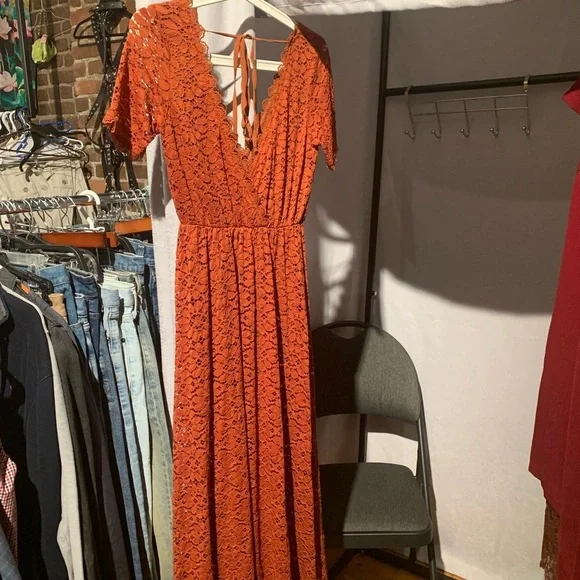 Baltic Born V-Neck Lace Maxi Dress in Rust - Picture 4 of 4